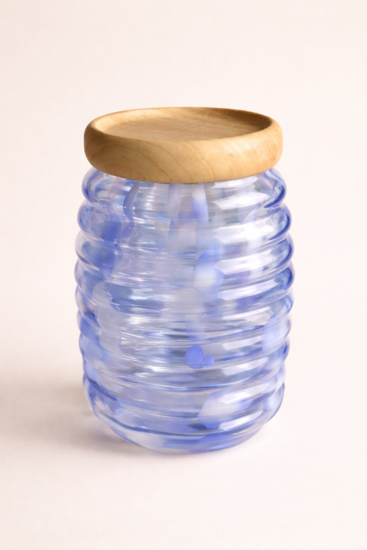 szklany-szczelny-słoik-mimesis-drewniana-pokrywka