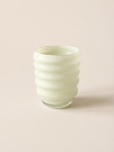 Szklanka-Mimesis-kolorowa-handmade-bezowa-waniliowa-maselkowa-butter-club