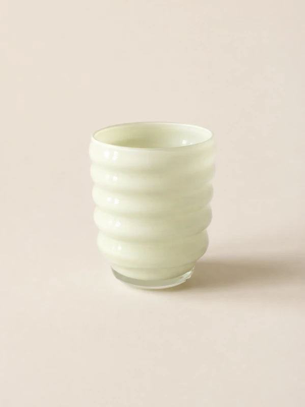 Szklanka-Mimesis-kolorowa-handmade-bezowa-waniliowa-maselkowa-butter-club