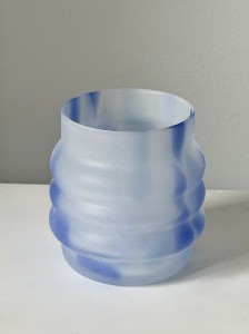 szklanka-ulubiona-velvet-niebieskie-plamki